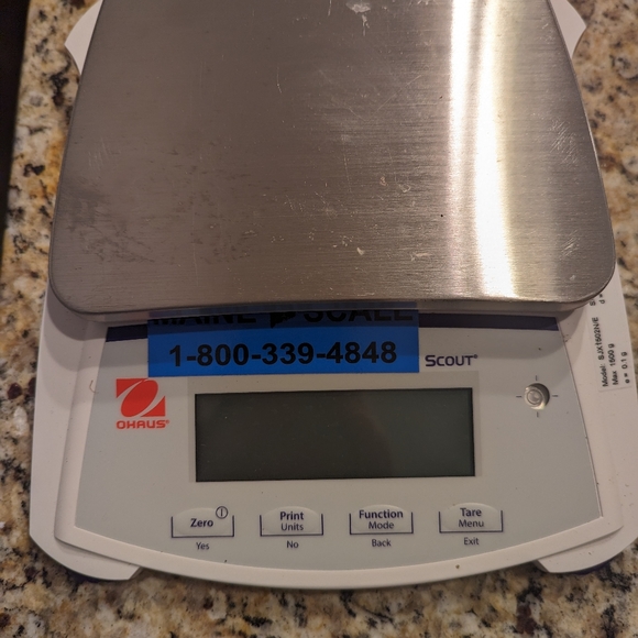 Digital scale - Picture 2 of 5